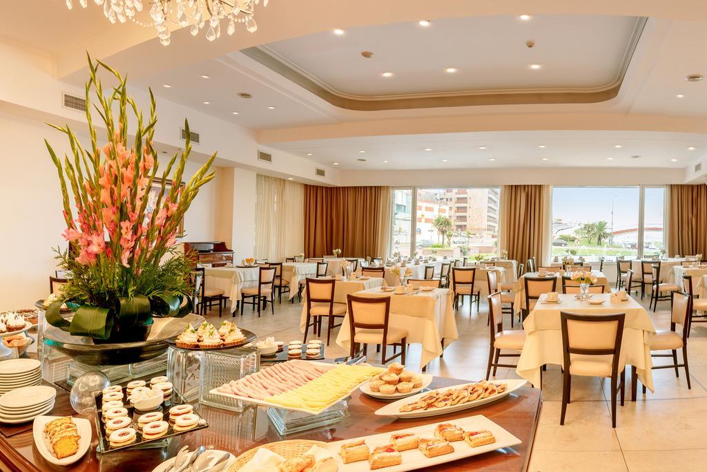 Hotel Iruna Мар дел Плата Екстериор снимка